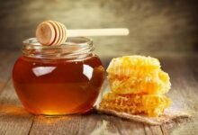 تعرف علي فوائد العسل للقولون والعلاج به؟